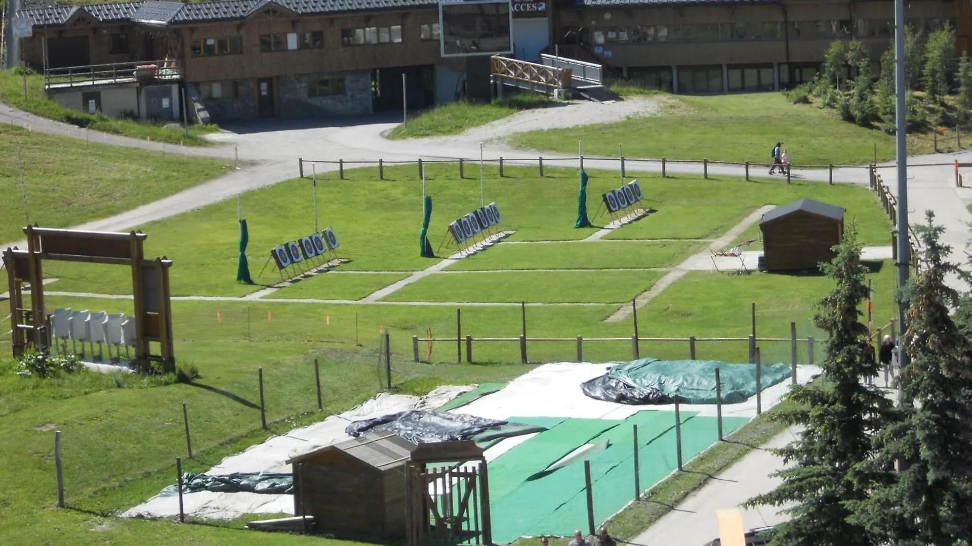 Les Menuires La Croisette Appt 6 Pers Coeur De Station Apartment Saint-Martin-de-Belleville